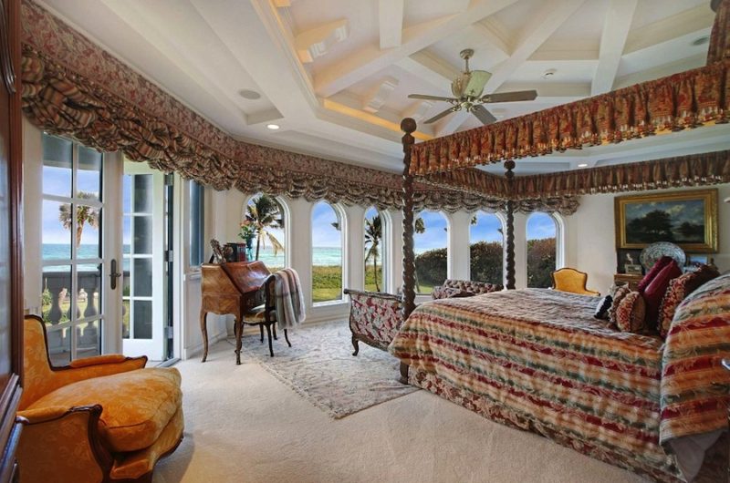 Amazing Chateau de la Lune in Florida, United States amazing chateau de la lune in florida united states 44fcfb9