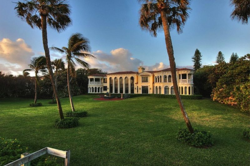 Amazing Chateau de la Lune in Florida, United States amazing chateau de la lune in florida united states 830712f