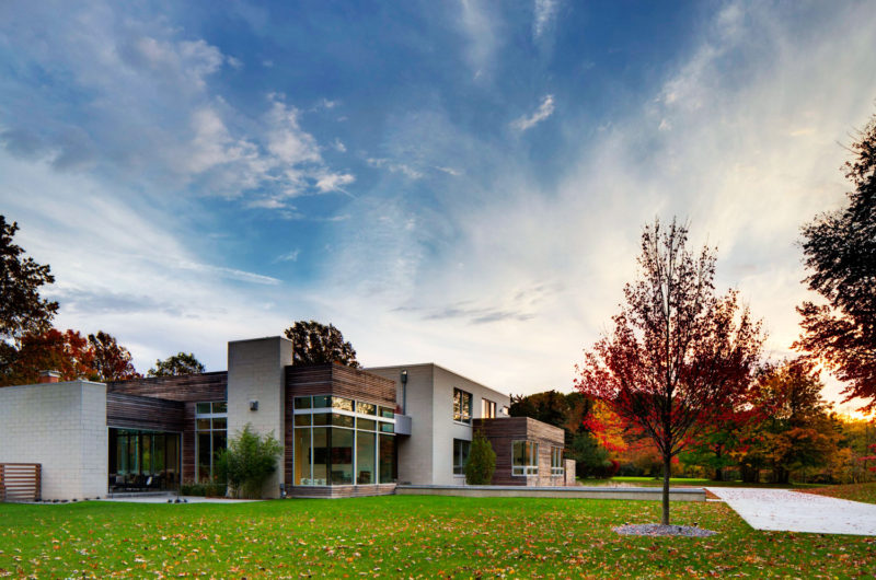 Animated Shaker Heights House by Dimit Architects animated shaker heights house by dimit architects 08278a7