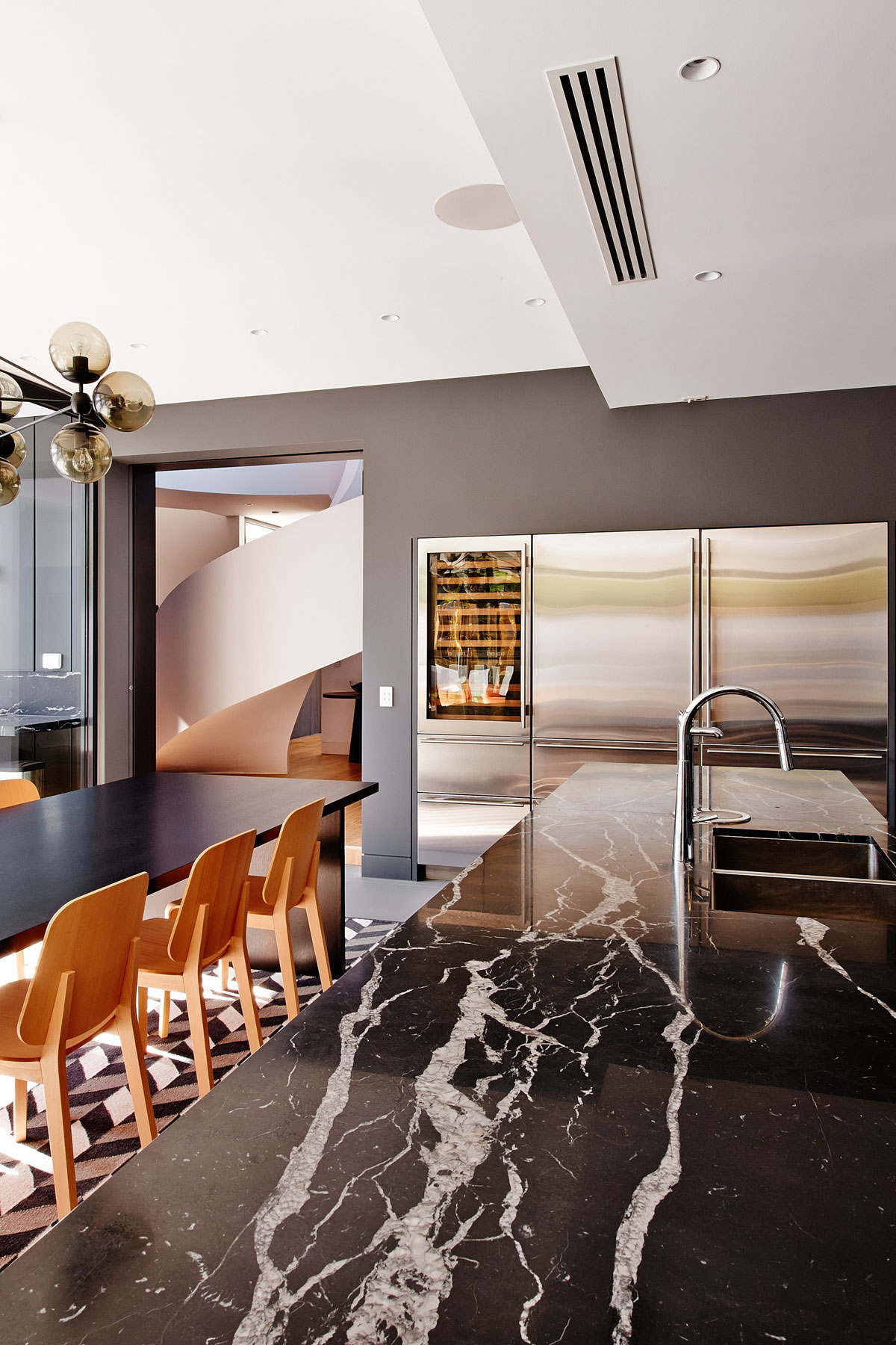 Beaumaris White House In Beaumaris, Australia beaumaris white house in beaumaris australia 81a5075