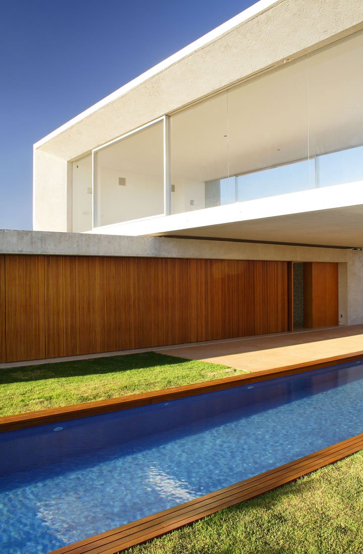 Contemporary Osler House In Brasilia, Brazil contemporary osler house in brasilia brazil f145406