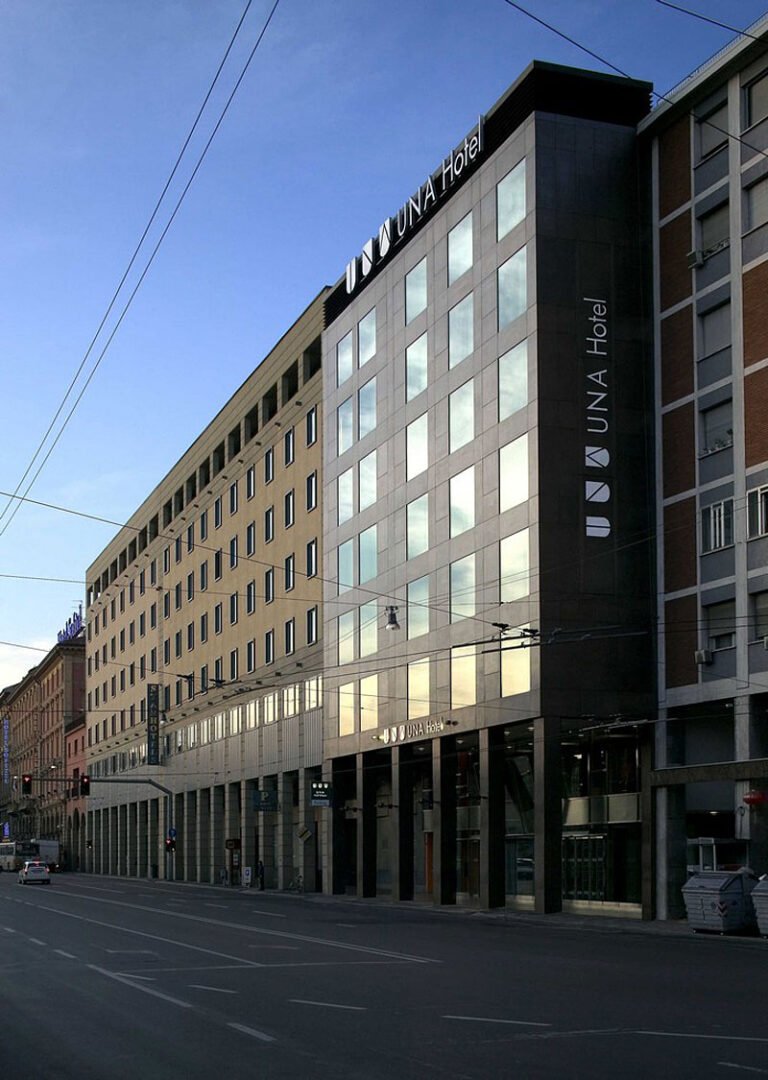 contemporary una hotel in bologna italy 1910a28