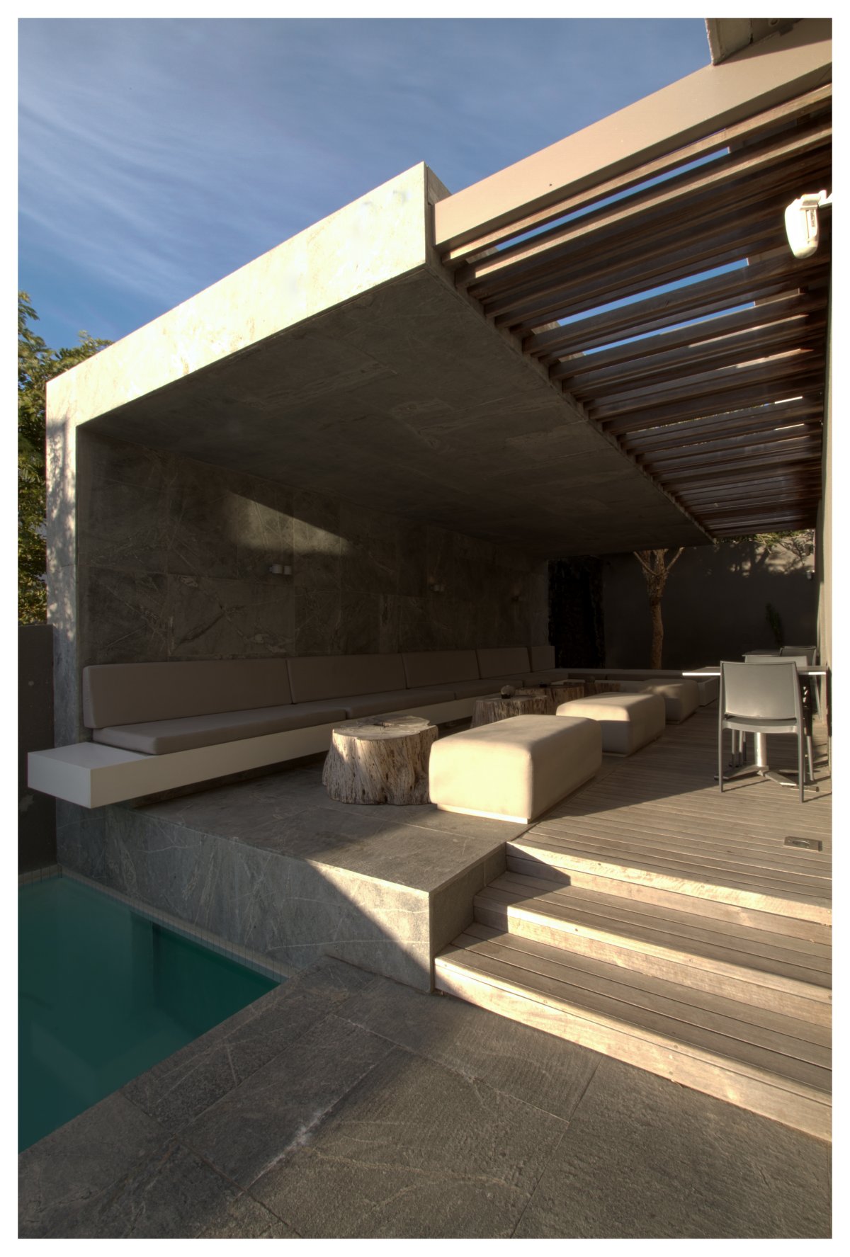 Elegant POD Hotel by Greg Wright Architects elegant pod hotel by greg wright architects dfda201