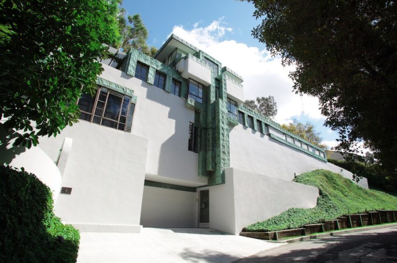 Gorgeous Samuel Novarro House in California gorgeous samuel novarro house in california 3a25c19