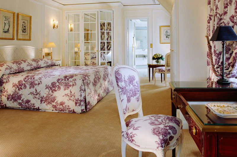 Hotel Le Bristol, la Haute Couture du Paris hotel le bristol la haute couture du paris 34d116f