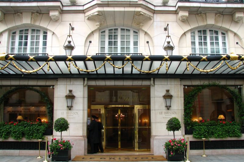 Hotel Le Bristol, la Haute Couture du Paris hotel le bristol la haute couture du paris 809aa84