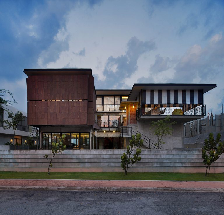 house at glenhill saujana in malaysia b83544f