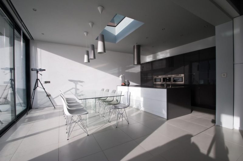 Lighthouse 65 in Hill Head, England lighthouse 65 in hill head england 63d30e1