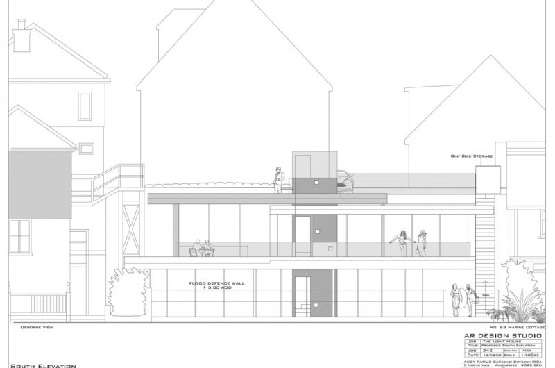 Lighthouse 65 in Hill Head, England lighthouse 65 in hill head england d09150d