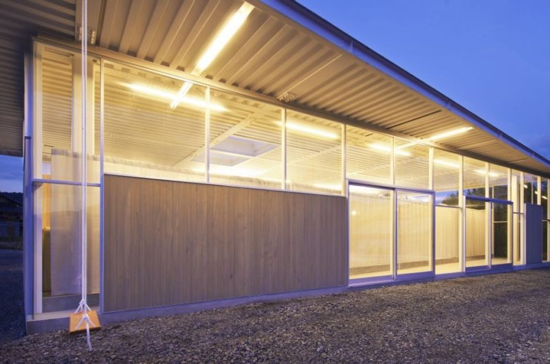 Linear Shino House by Kimura Matsumoto Architects linear shino house by kimura matsumoto architects 0474de7