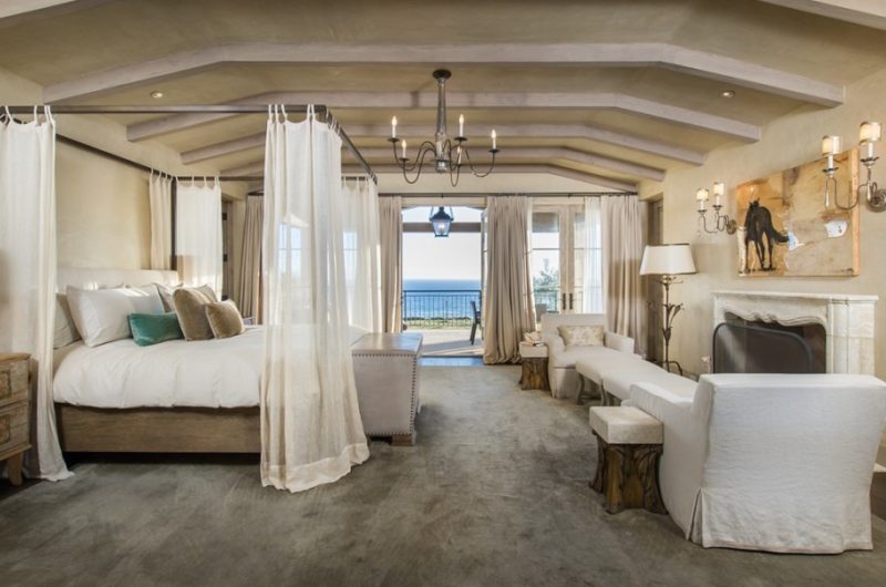 Magnificent Malibu Estate Is Worth $24.9 Million magnificent malibu estate is worth 249 million 5306ea7