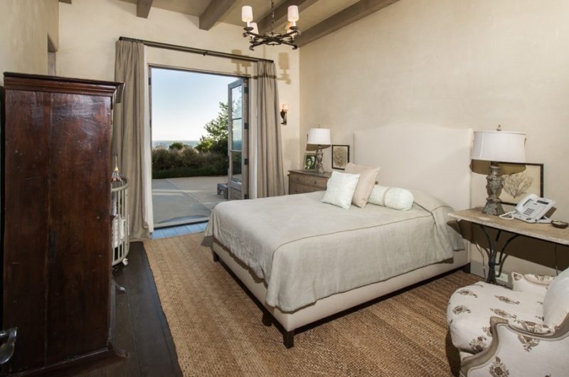 Magnificent Malibu Estate Is Worth $24.9 Million magnificent malibu estate is worth 249 million 801f1f3