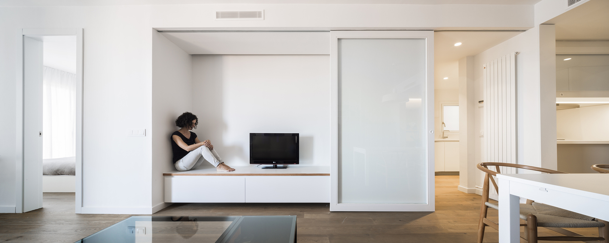 Modernly Renovated Apartment In Barcelona, Spain modernly renovated apartment in barcelona spain 095e7d8