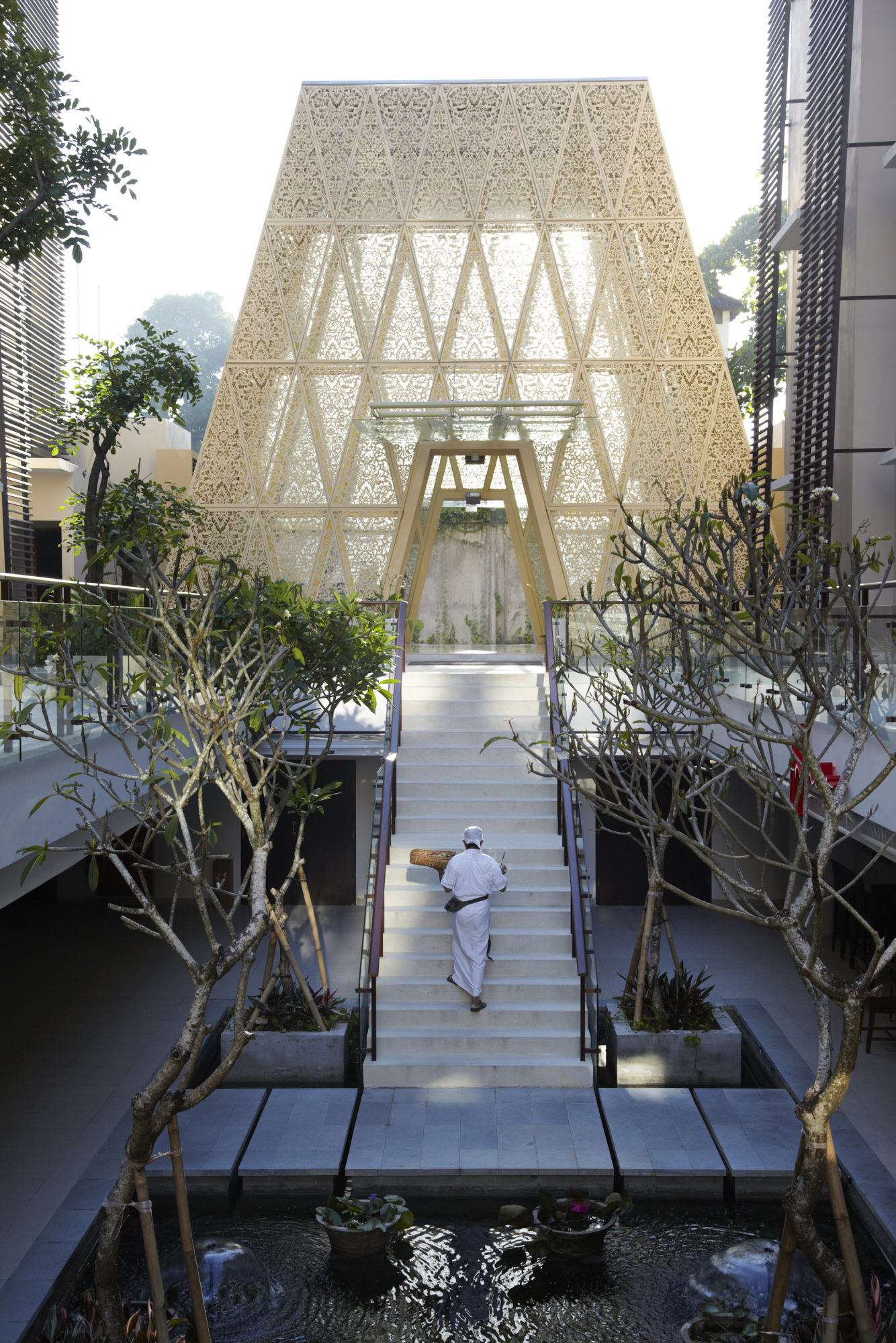 Opulent Ananta Legian Hotel by Airmas Asri opulent ananta legian hotel by airmas asri 978ec47