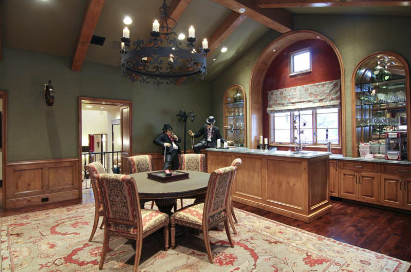 Opulent Mediterranean-Style Mansion in Texas opulent mediterranean style mansion in texas 9a479eb