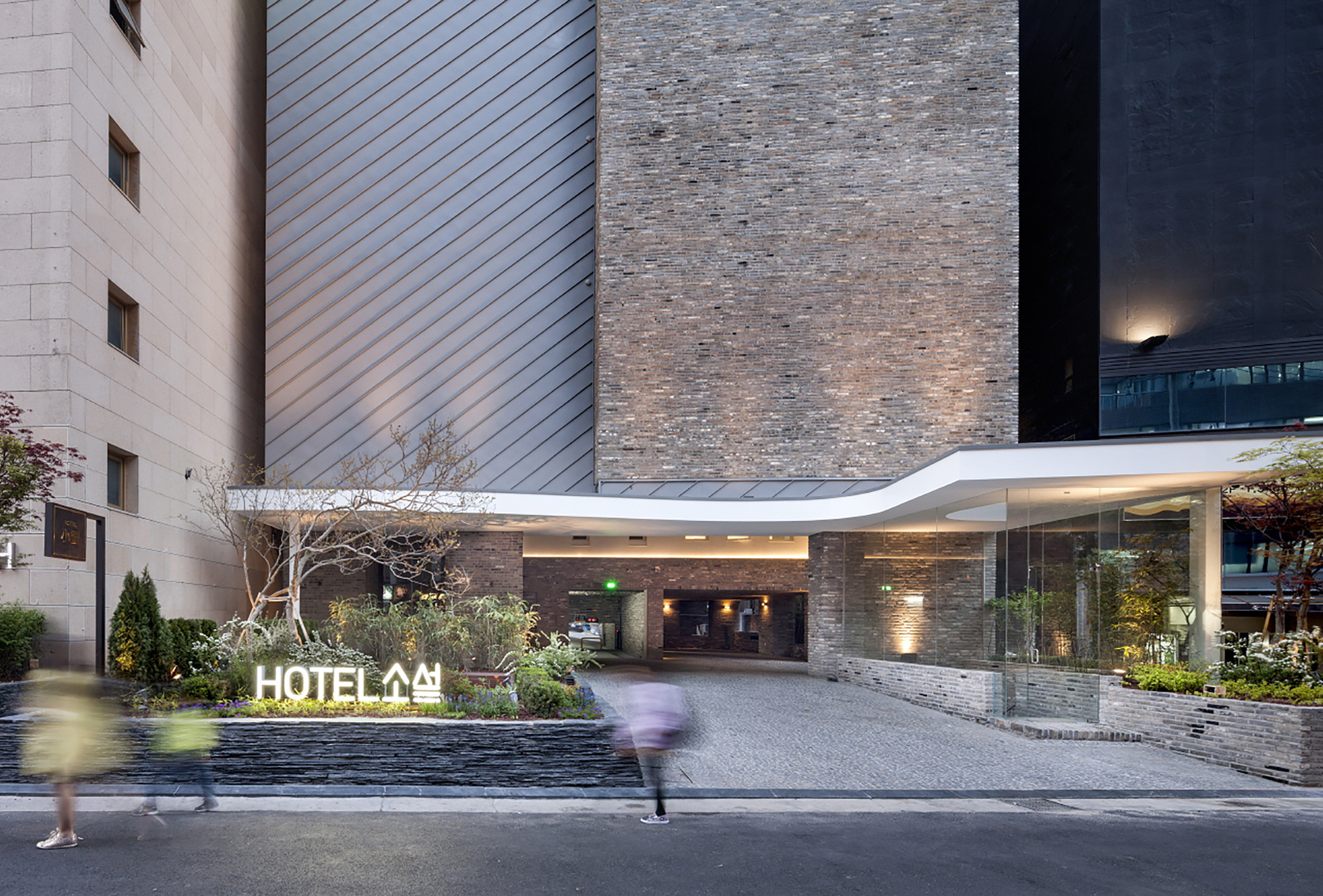 Originally Designed Snow Hotel By Archigroup MA And 1990 Uao originally designed snow hotel by archigroup ma and 1990 uao 7dfd3ee