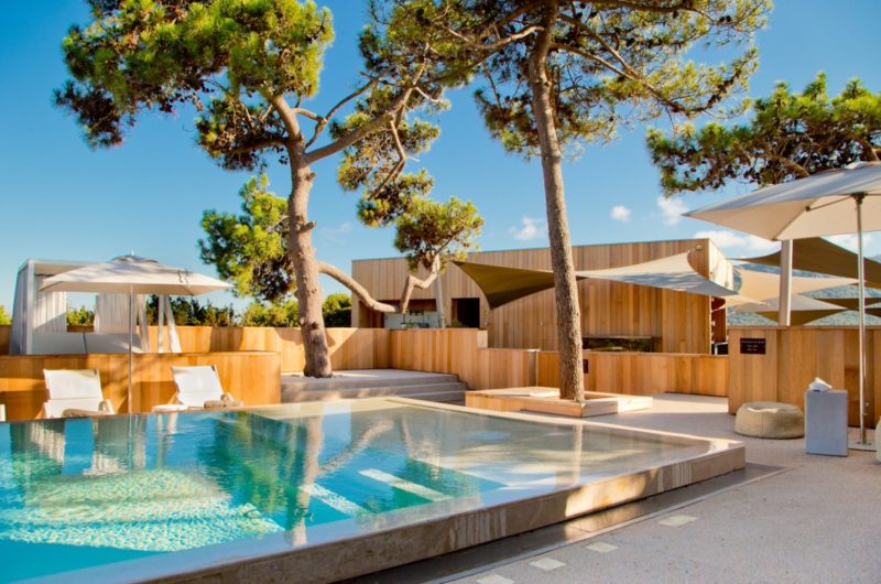 Restorative La Plage Casadelmar Hotel by Jean-François Bodin restorative la plage casadelmar hotel by jean franois bodin 0c89e78