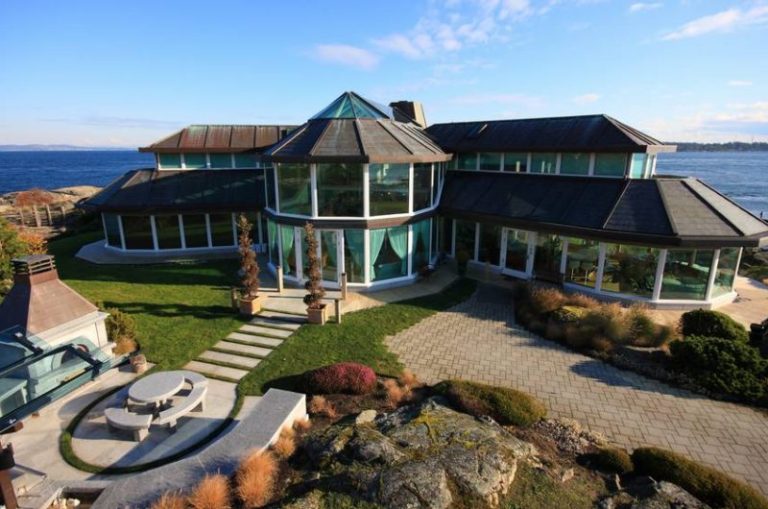 stunning waterfront residence in victoria canada 470dfd0
