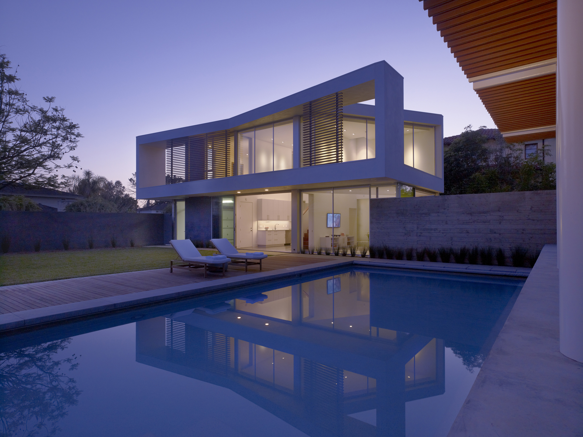 Sustainable Ehrlich Retreat In Santa Monica, California sustainable ehrlich retreat in santa monica california 4b64fd3