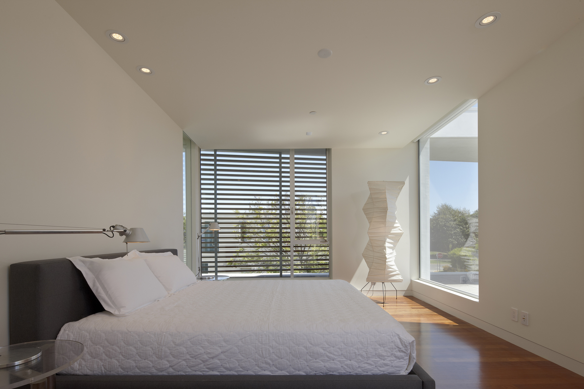 Sustainable Ehrlich Retreat In Santa Monica, California sustainable ehrlich retreat in santa monica california c911cac