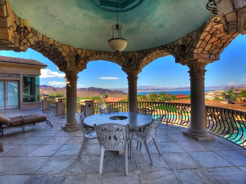 The Exquisite Boulder City Oasis in Nevada, USA the exquisite boulder city oasis in nevada usa 3859c14