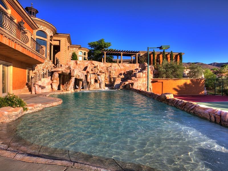 The Exquisite Boulder City Oasis in Nevada, USA the exquisite boulder city oasis in nevada usa 7cd2992