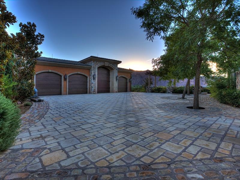 The Exquisite Boulder City Oasis in Nevada, USA the exquisite boulder city oasis in nevada usa cf198cf