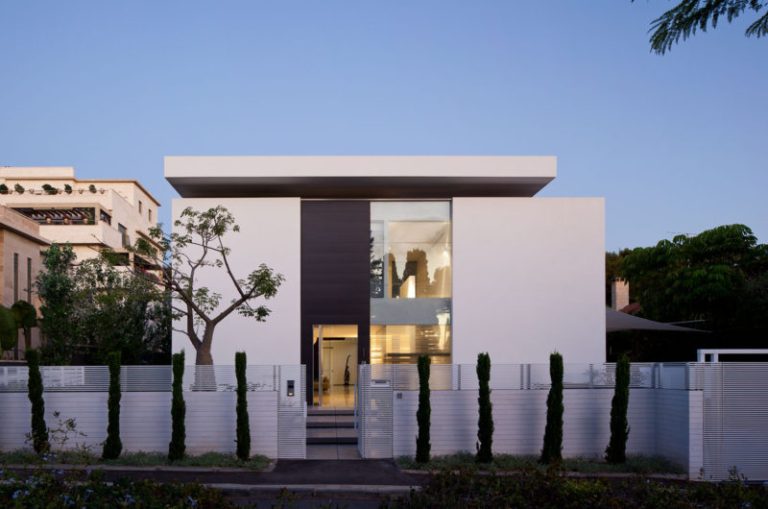 the magnificent contemporary bauhaus in israel 9419932