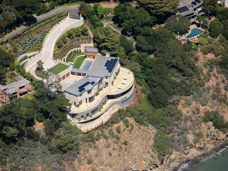 The Marvelous World-Class New Waterfront Estate the marvelous world class new waterfront estate 1987a05