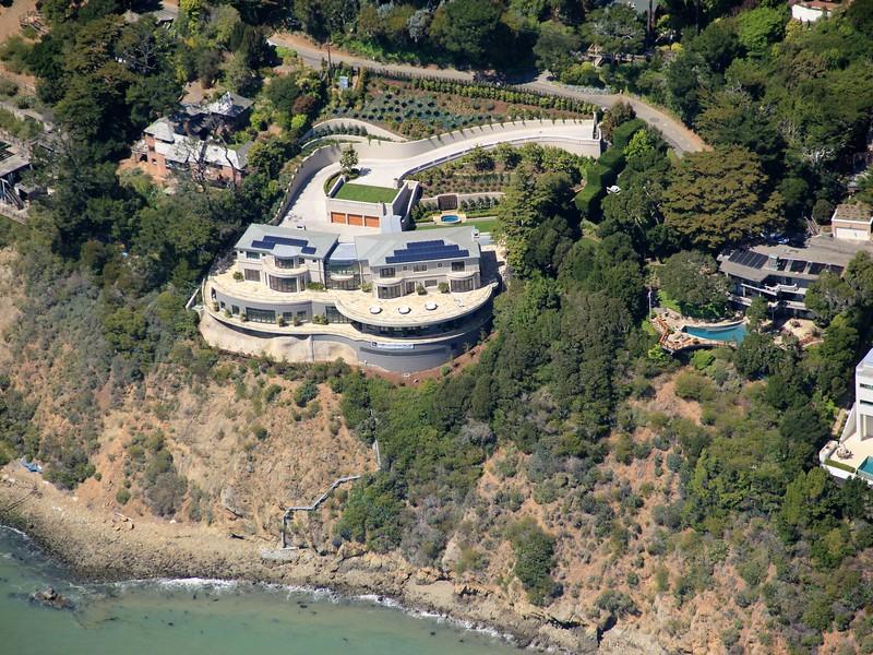 The Marvelous World-Class New Waterfront Estate the marvelous world class new waterfront estate 41d91de