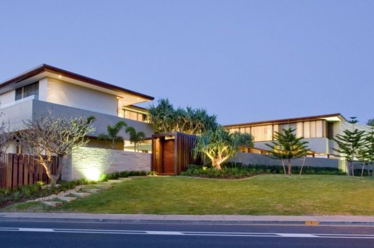 tropical albatross residence by bgd architects ca20972