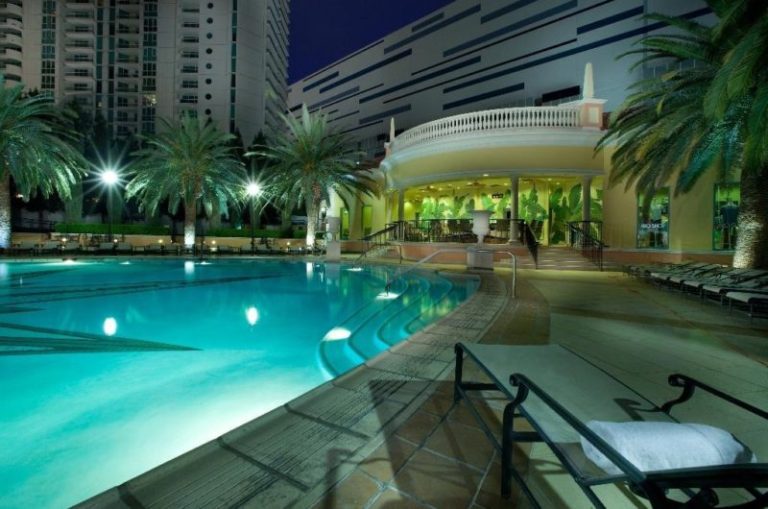 turnberry place mansion in las vegas 623ecb6