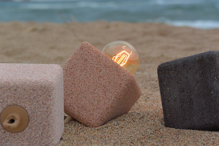 Useful and Aesthetic Sand Light by alien and monkey useful and aesthetic sand light by alien and monkey 2705be4