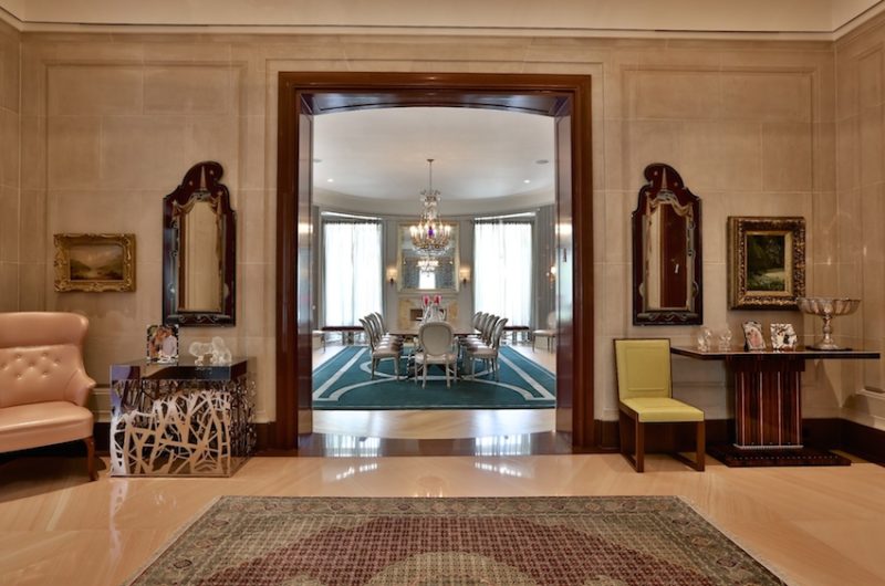 Brilliant Bridle Path Mansion In Ontario, Canada brilliant bridle path mansion in ontario canada c2addff