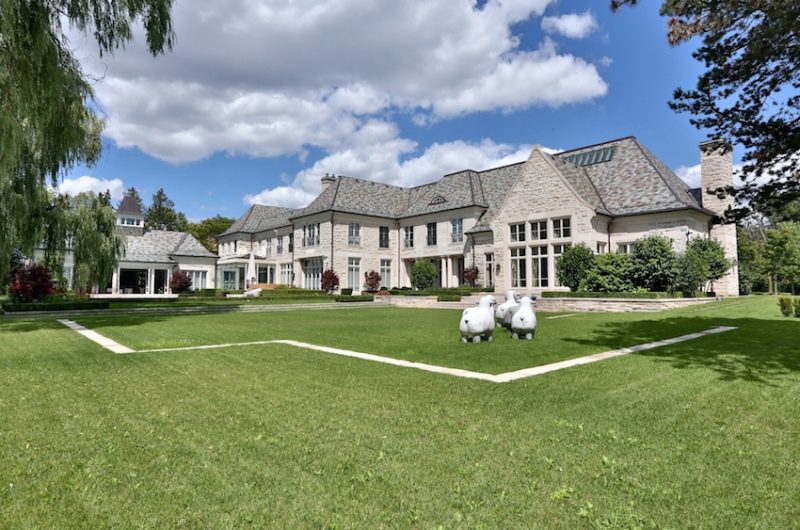 Brilliant Bridle Path Mansion In Ontario, Canada brilliant bridle path mansion in ontario canada ff7c922