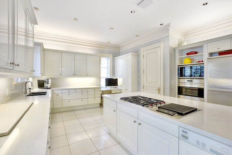 Elegant And Luxurious Home In Toronto, Ontario, Canada elegant and luxurious home in toronto ontario canada 6fd47d4