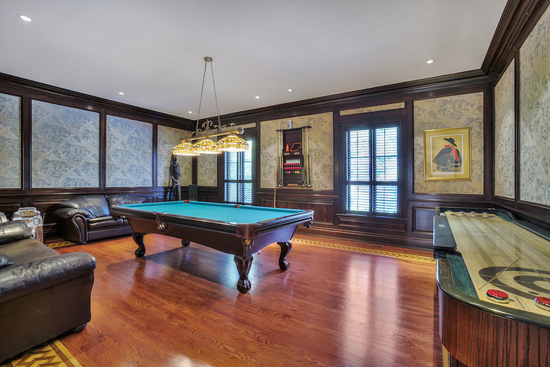 Elegant And Luxurious Home In Toronto, Ontario, Canada elegant and luxurious home in toronto ontario canada 7b4b5f5