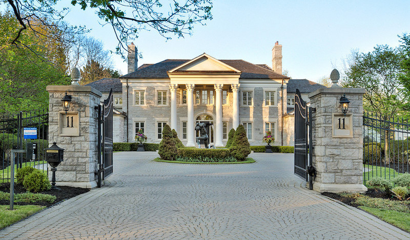 Elegant And Luxurious Home In Toronto, Ontario, Canada elegant and luxurious home in toronto ontario canada bdb3b2b