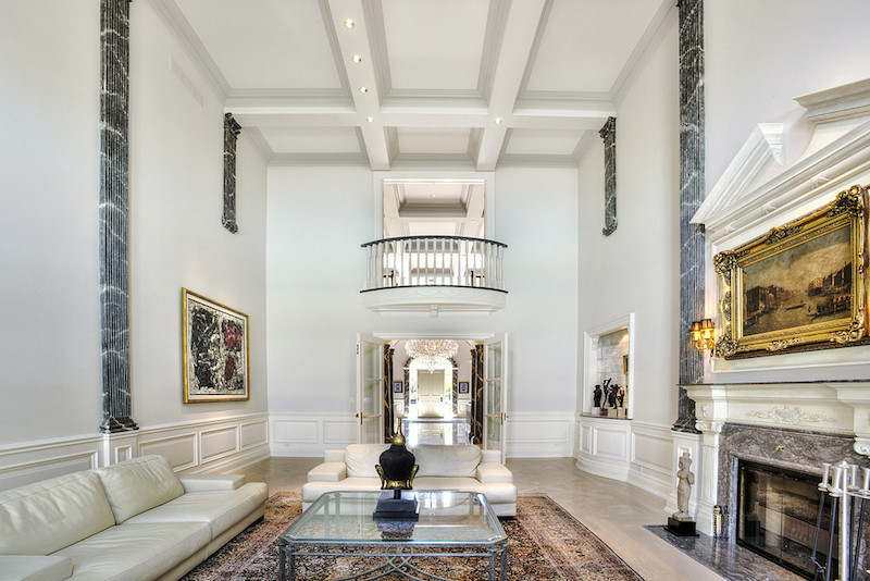 Elegant And Luxurious Home In Toronto, Ontario, Canada elegant and luxurious home in toronto ontario canada ec89561