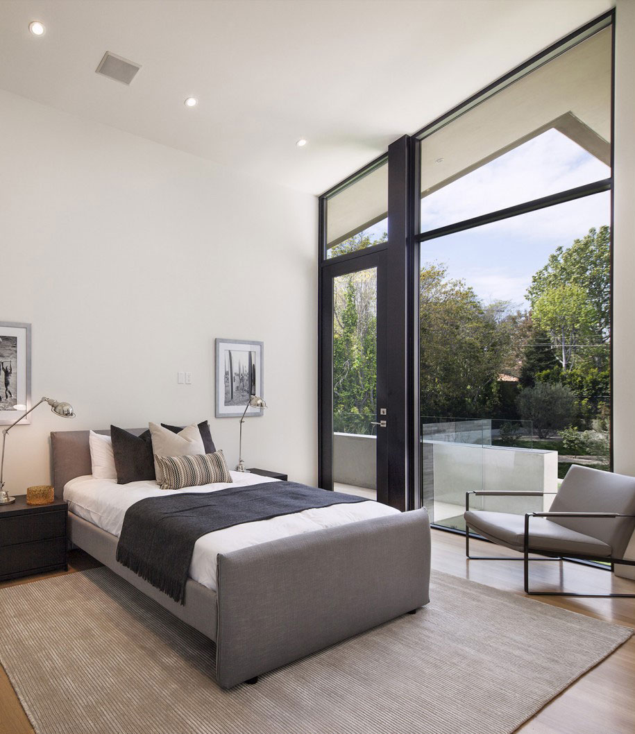 Elegant San Vicente House by McClean Design elegant san vicente house by mcclean design 82b0a37