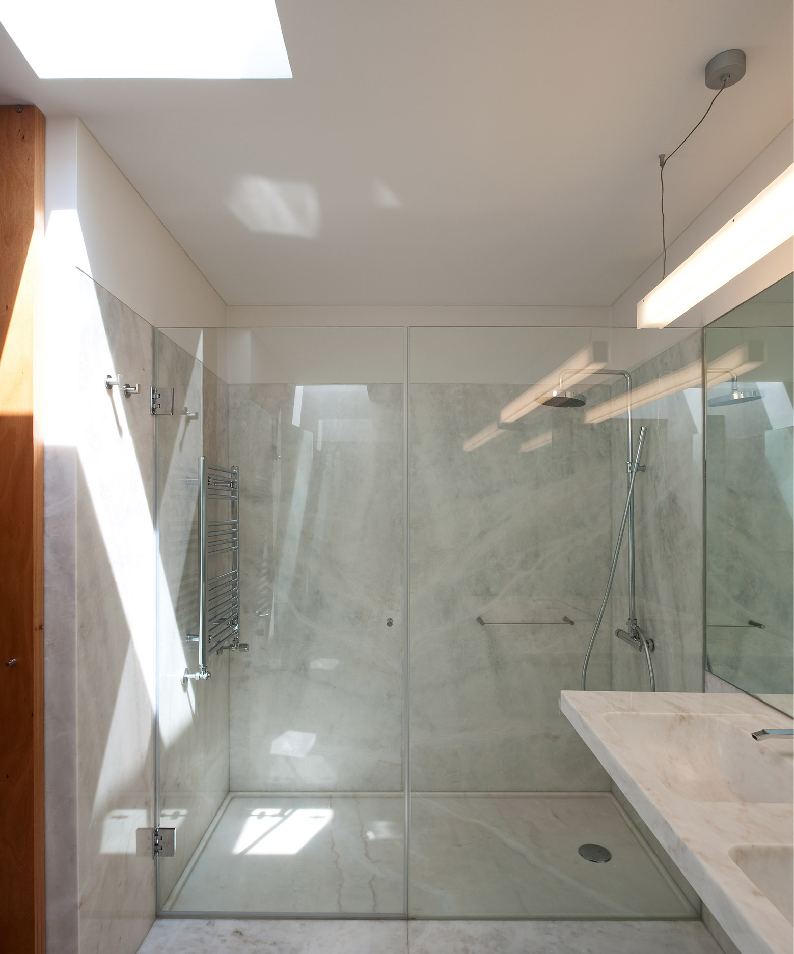 House In A Wall In Porto, Portugal house in a wall in porto portugal 3618c94