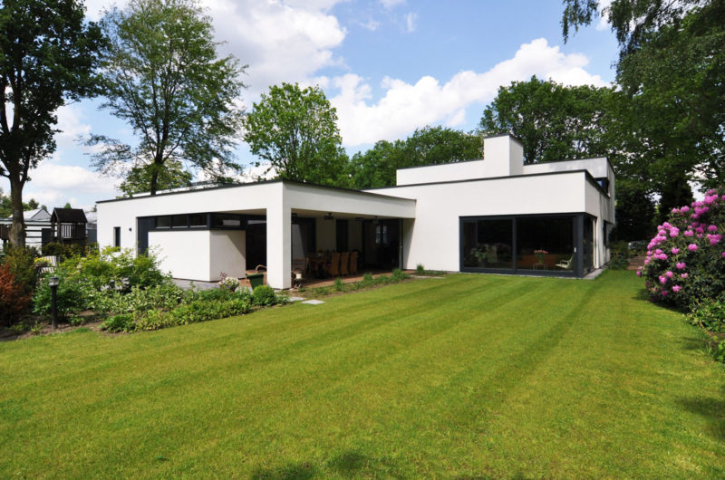 Modern House D&H by CKX Architects modern house damph by ckx architects 951b7d4