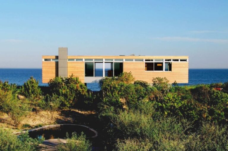 stately surfside house by stelle architects 773bd7a