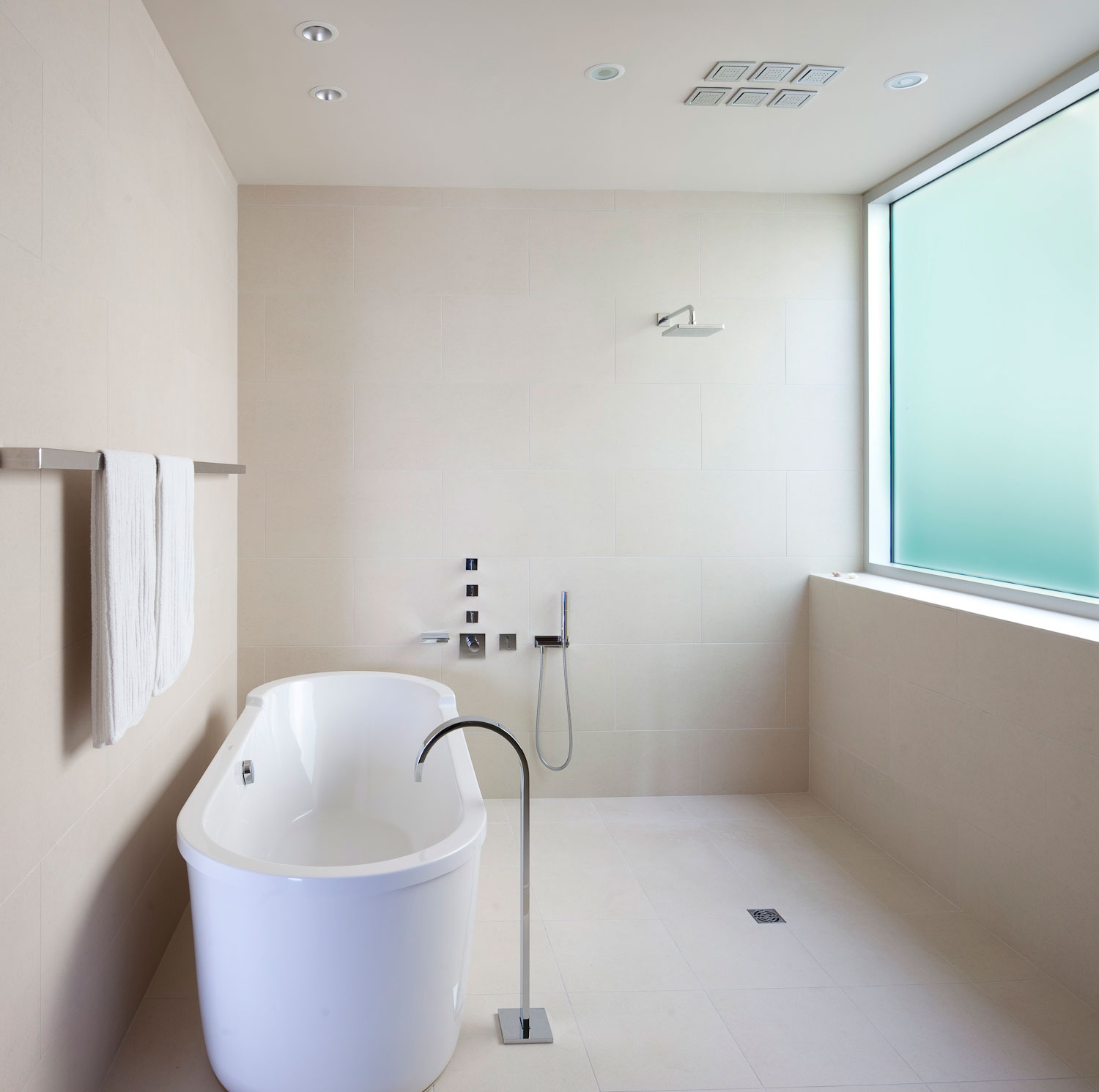 Stylish Orchard Way House In Vancouver, Canada stylish orchard way house in vancouver canada 4062e4a