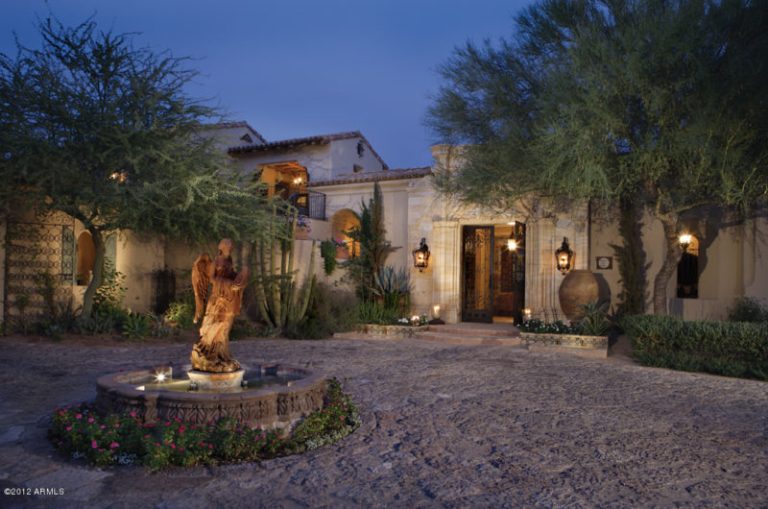unique gated property in paradise valley 5e60cd8