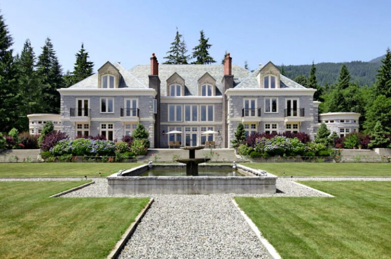 a luxurious english manor estate in british columbia canada 0444da5