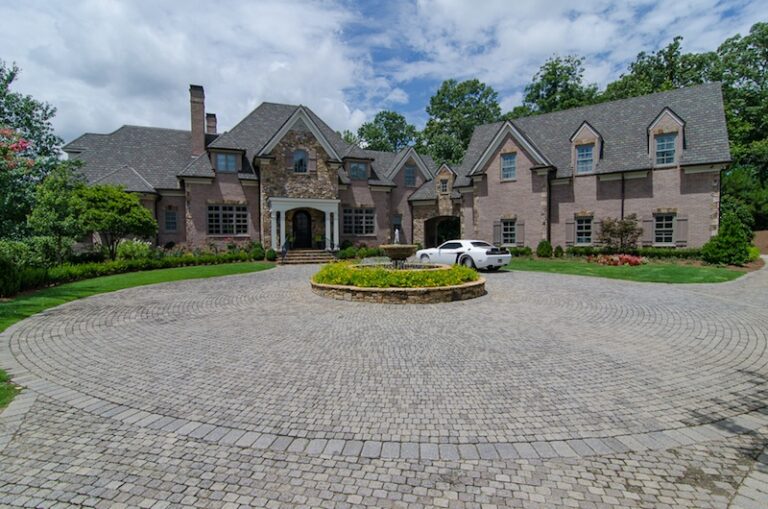 a superb gated grand estate in georgia usa 4021e23