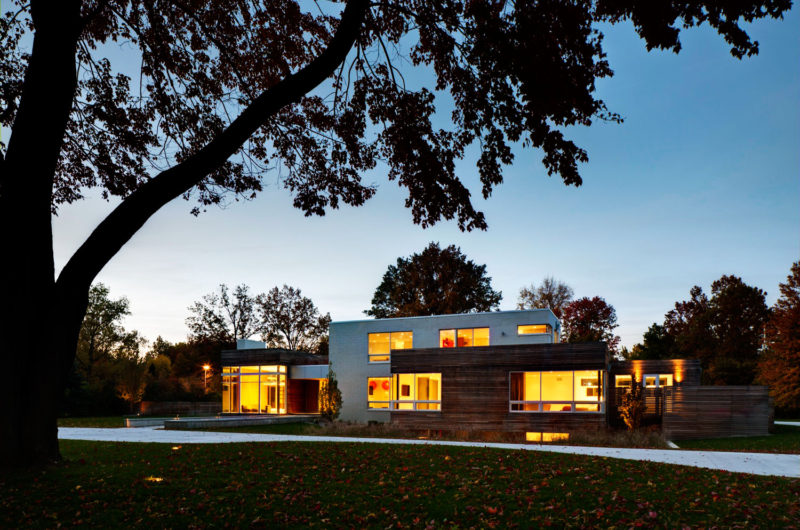 Animated Shaker Heights House by Dimit Architects animated shaker heights house by dimit architects 23c1c39
