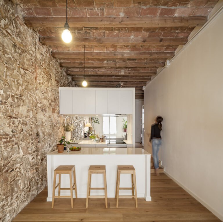 apartment renovation by sergi pons in barcelona spain 8be4db4