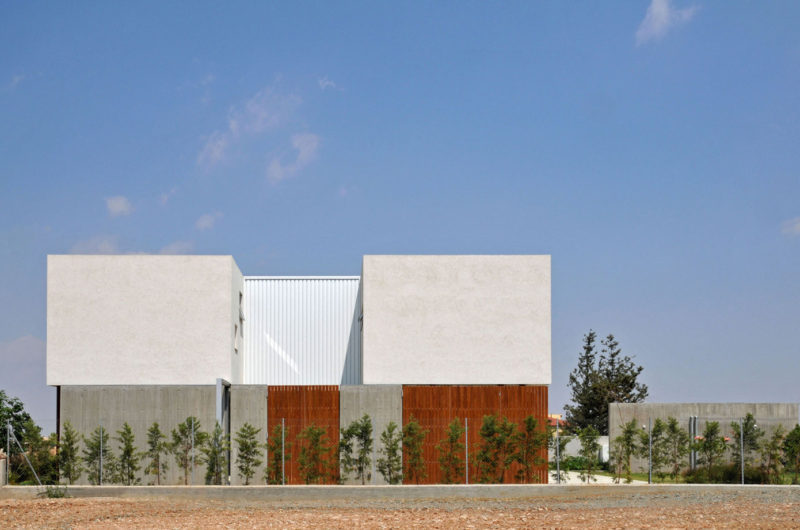 Beautiful and Sustainable House 0614 by Simpraxis Architects beautiful and sustainable house 0614 by simpraxis architects a6a4a0e